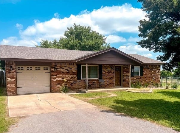 313 NE Jefferson Avenue, Piedmont, OK 73078