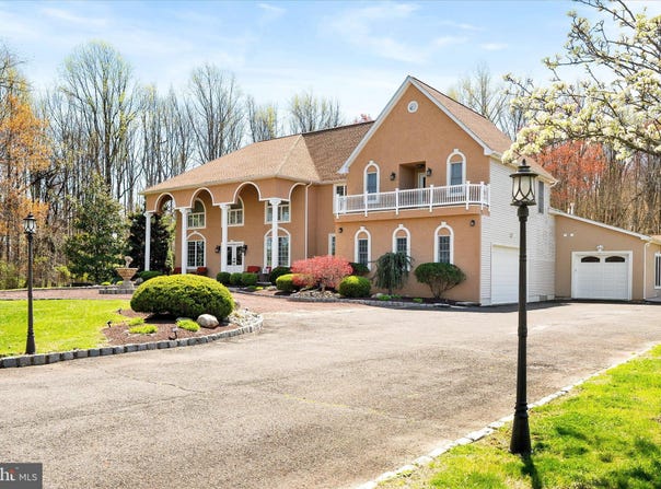 360 GORDON ROAD, ROBBINSVILLE, NJ 08691