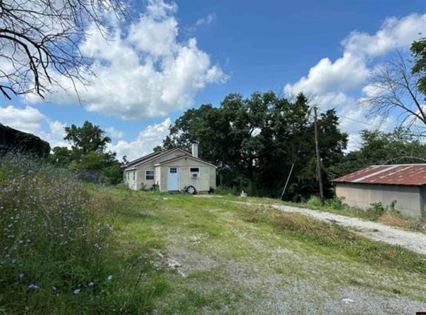1383 HWY 125 N, Yellville, AR 72687