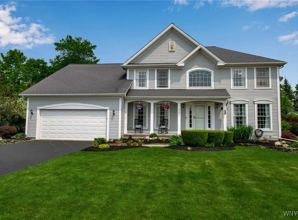 9396 Pinyon Court, Clarence, NY 14032