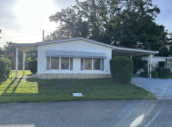 31 Lavender Lane, Eustis, FL 32726
