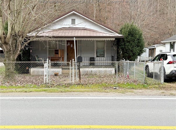 23336 Pond Fork Road, WV 25028