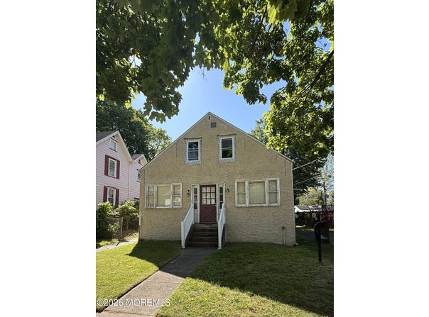 104 Union Avenue, Stratford, NJ 08084