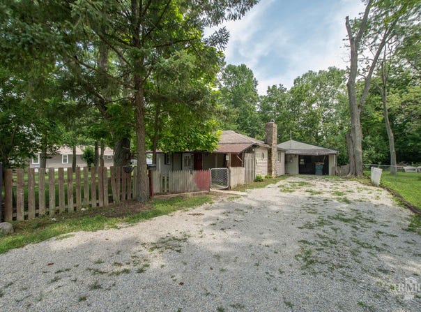 2812 S Grant Street, Muncie, IN 47302