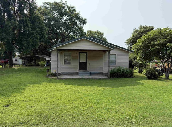 101 N Coffman, Portia, AR 72457