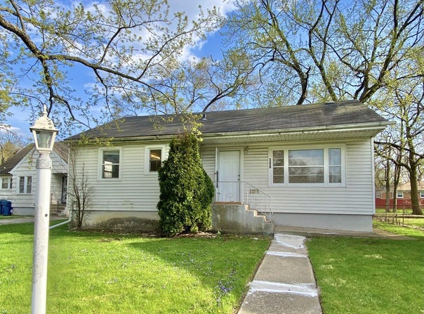 306 CALUMET Boulevard, Harvey, IL 60426
