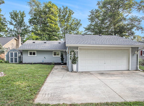 9874 Highland Drive, Montgomery, MI 49255