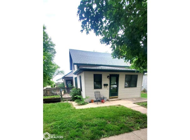 411 S 5Th Street, Mapleton, IA 51034