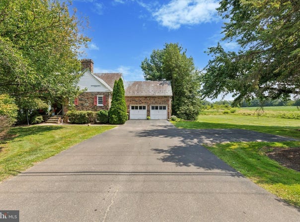 423 DEEP RUN ROAD, PERKASIE, PA 18944