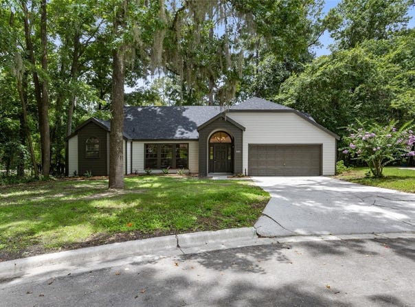 6221 NW 23RD LANE, GAINESVILLE, FL 32606