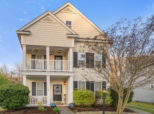 103 Avalon Court, Goose Creek, SC 29445
