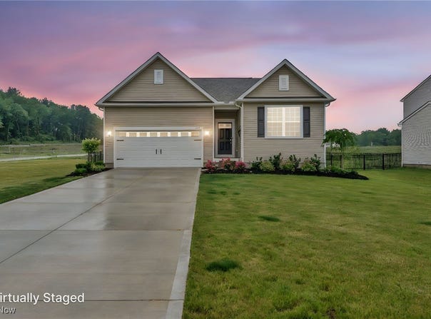 1014 Marissa Drive, Wadsworth, OH 44281