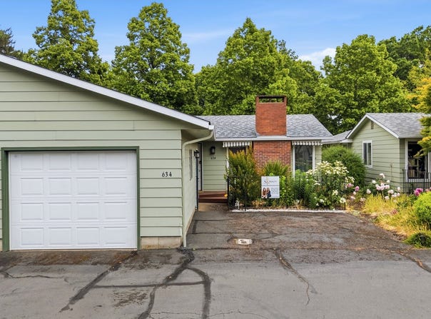 634 30TH Ave, Albany, OR 97322