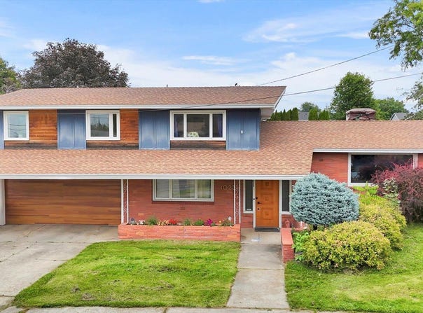 1023 S ADAMS St, Spokane Valley, WA 99037