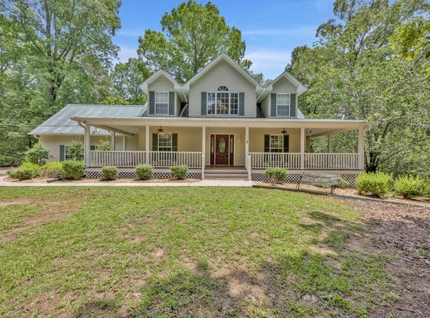 5305 SPLIT RAIL Dr, Jasper, AL 35503