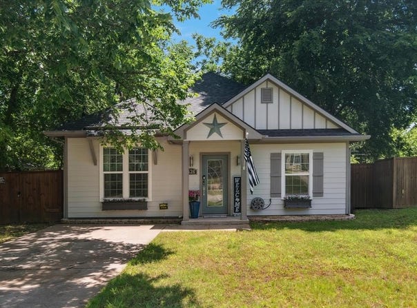 426 W Johnson Street, Denison, TX 75020