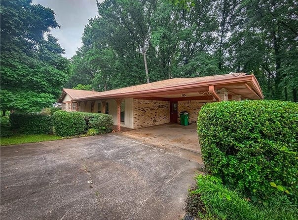 4714 Darlene Way, Tucker, GA 30084
