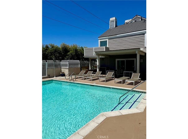 628 Daisy Avenue, Long Beach, CA 90802