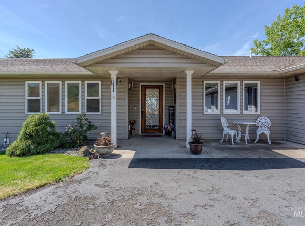 23400 Windy Ridge Lane, Lewiston, ID 83501