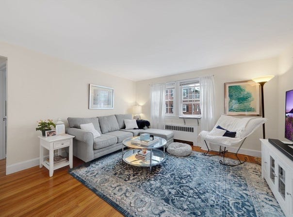 932 Massachusetts Ave, Arlington, MA 02476