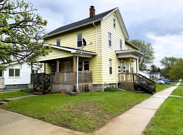 29019 Sheeks S, Flat Rock, MI 48134