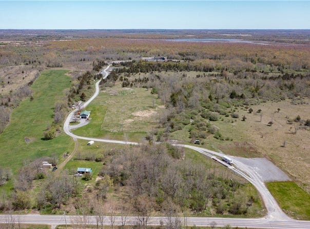 5485 State Route 12e, Cape Vincent, NY 13618