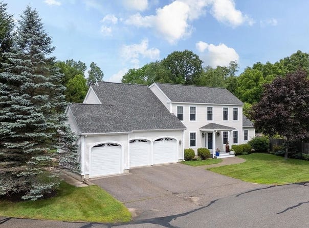 2 Fitts Farm Drive, Durham, NH 03824