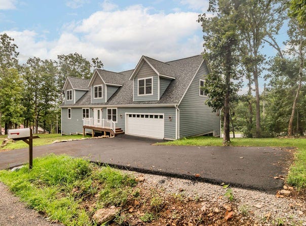 65 Roan Road, Cape Fair, MO 65624