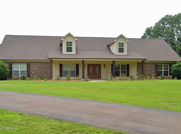 104 Luke Lane, Coldwater, MS 38618
