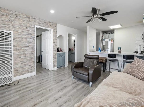 229 50th St. unit: 20, San Diego, CA 92102
