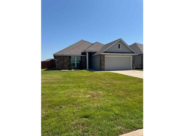 4013 Bravo Ranch Road, Waco, TX 76705