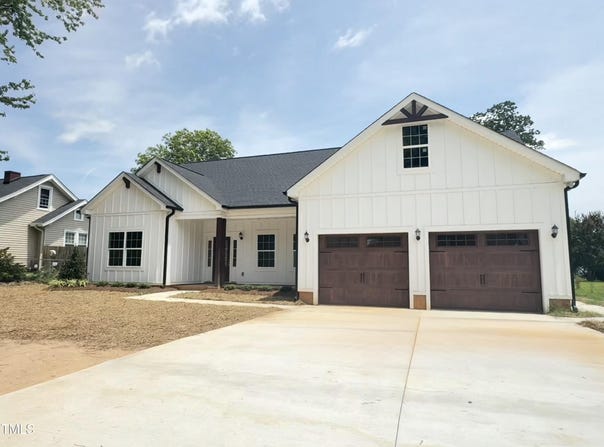 607 Salisbury Street, Kernersville, NC 27284