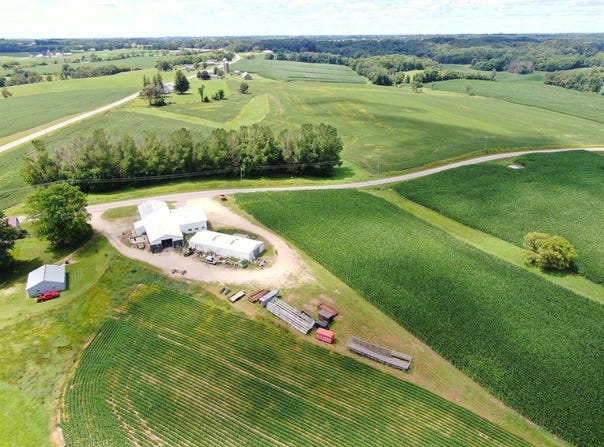 S5848 Cowden Rd, Viroqua, WI 54665