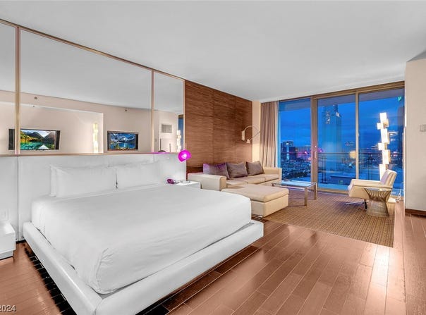 4381 W FLAMINGO Road, Apt 1516, Las Vegas, NV 89103 Other for Sale