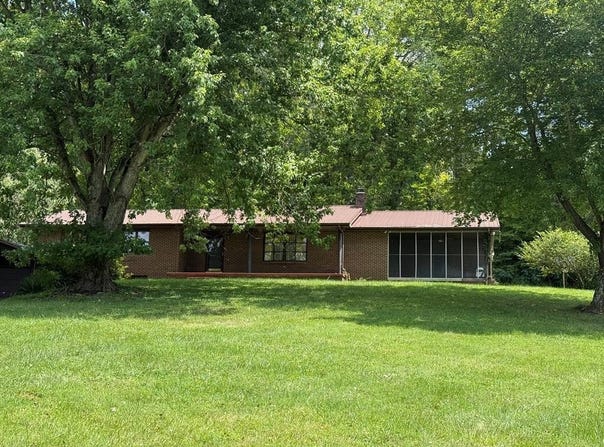 44 Flat Gap Drive, Flat Gap, KY 41219