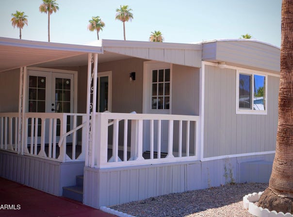 2050 W DUNLAP Avenue, Phoenix, AZ 85021
