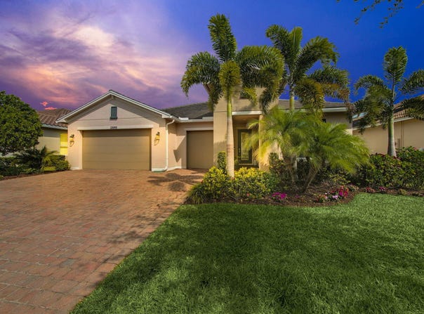 12093 SW Marigold Avenue, Port Saint Lucie, FL 34987