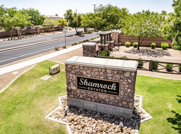 2935 E MEAD Drive, Gilbert, AZ 85298