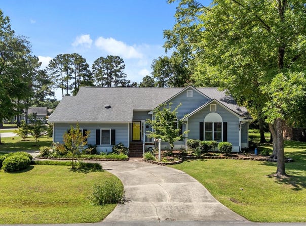 306 Channel Run Drive, New Bern, NC 28562
