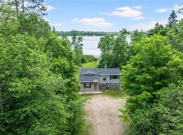 17053 490th Street, Shamrock Twp, MN 55760