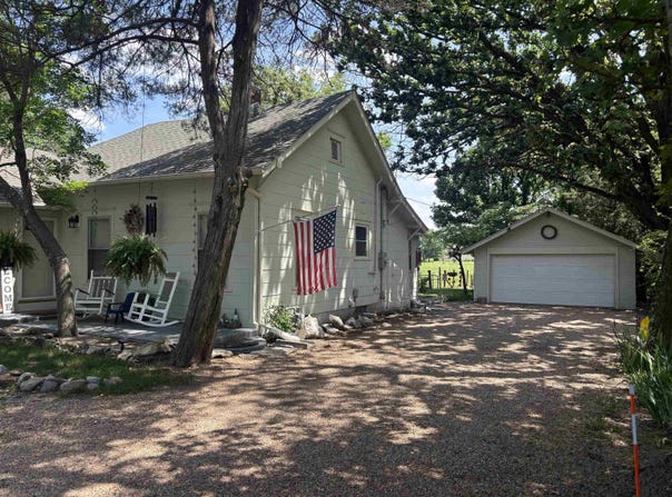 11629 E Central Ave, Wichita, KS 67206