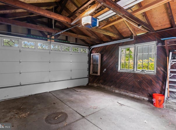 101 CLIFF TERRACE, WYNCOTE, PA 19095