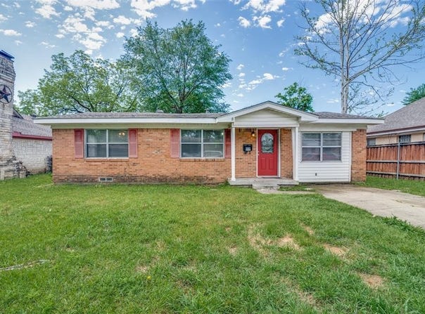 222 Pecos Street, Garland, TX 75041