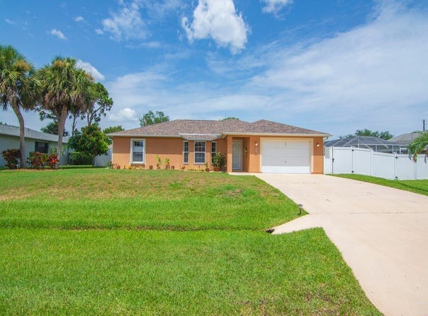1014 Phelps Street, Sebastian, FL 32958