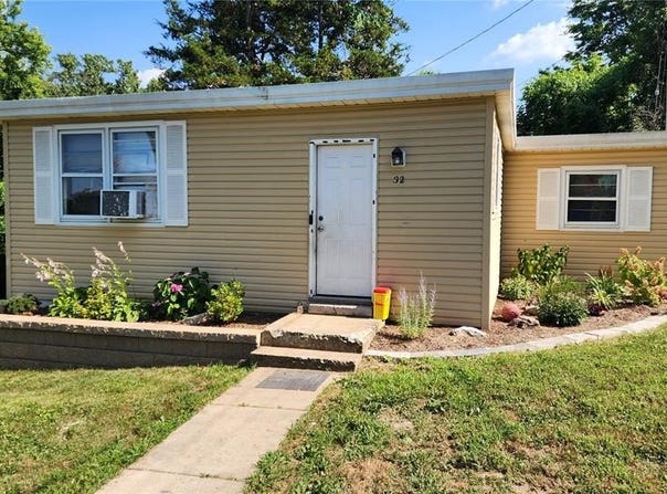 32 5th Street, Hillsboro, MO 63050