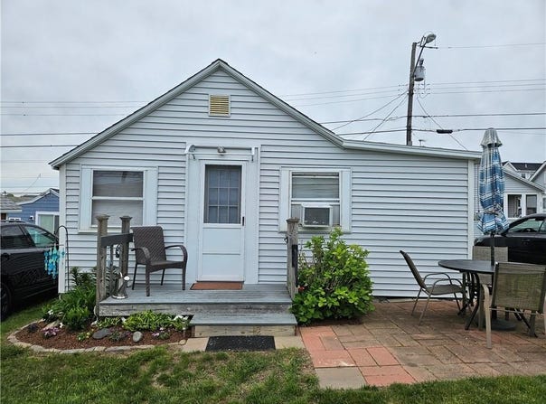 854 Matunuck Beach Road, South Kingstown, RI 02879