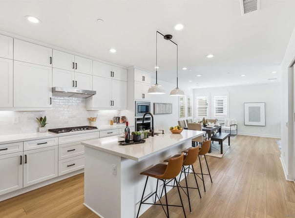 11014 Solstice Way, San Diego, CA 92126