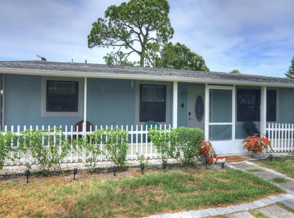 1594 Esterbrook Lane, Sebastian, FL 32958