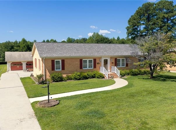 303 Miles Circle, Emporia, VA 23847