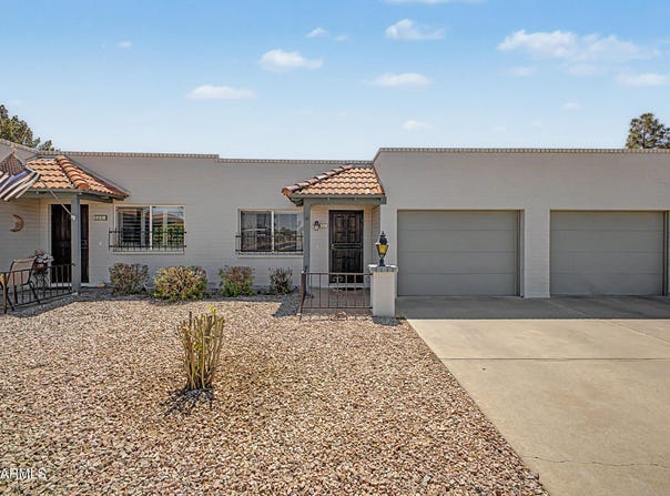 4329 E CAPRI Avenue, Mesa, AZ 85206